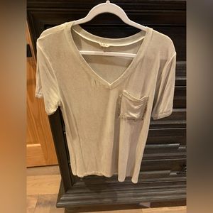 Womens medium v neck